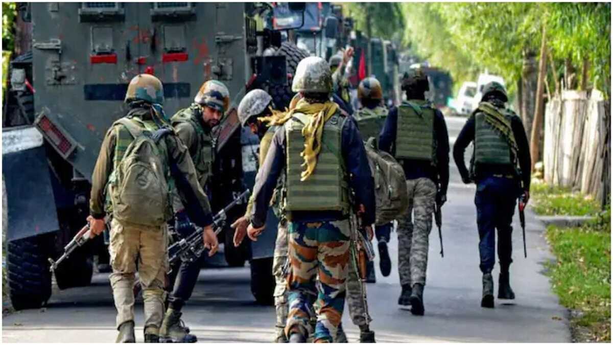 जम्मू-कश्मीर के गांदरबल आतंकी हमले में एक डॉक्टर समेत 7 की मौत